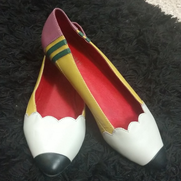 Jeffrey Campbell Shoes - Jeffrey Campbell pencil flats